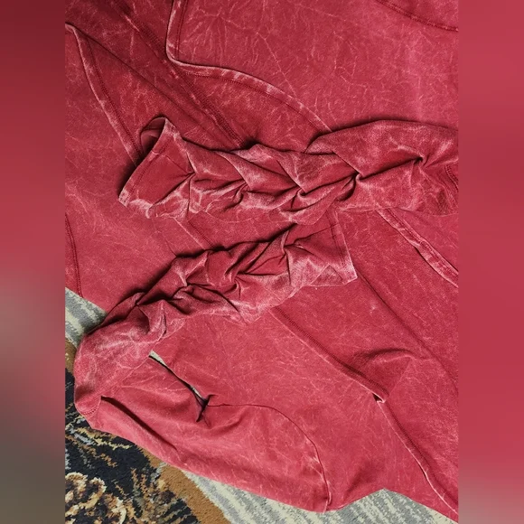 Beautiful sweater - Picture 6 of 9